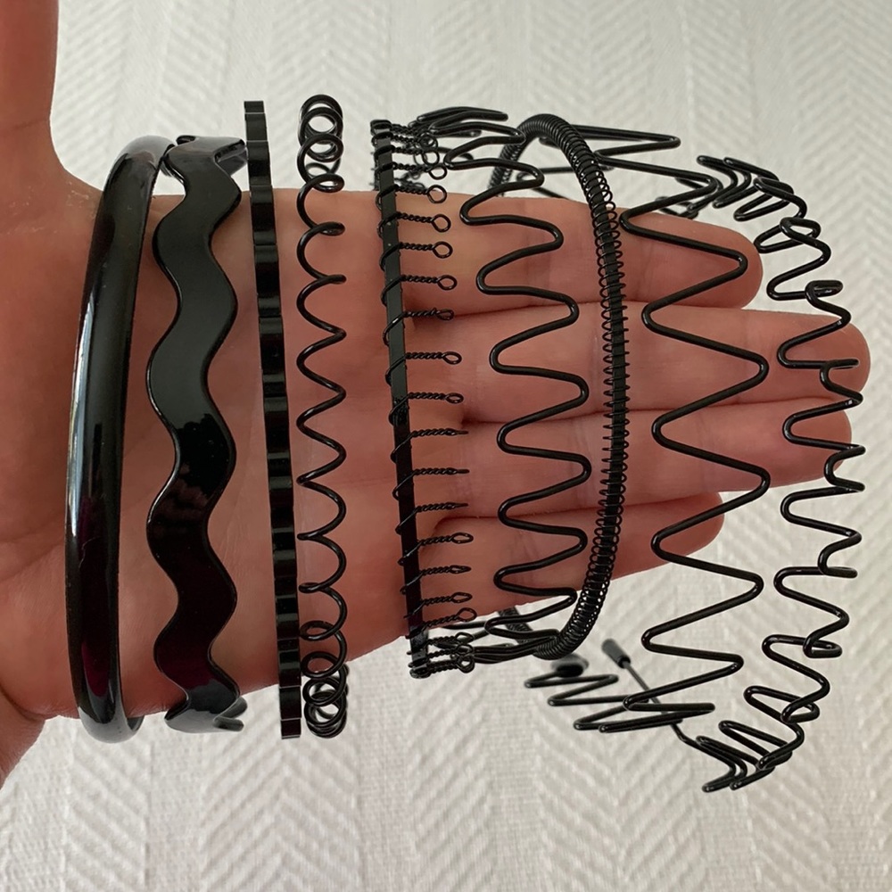 HAIR ACCESSORIES.